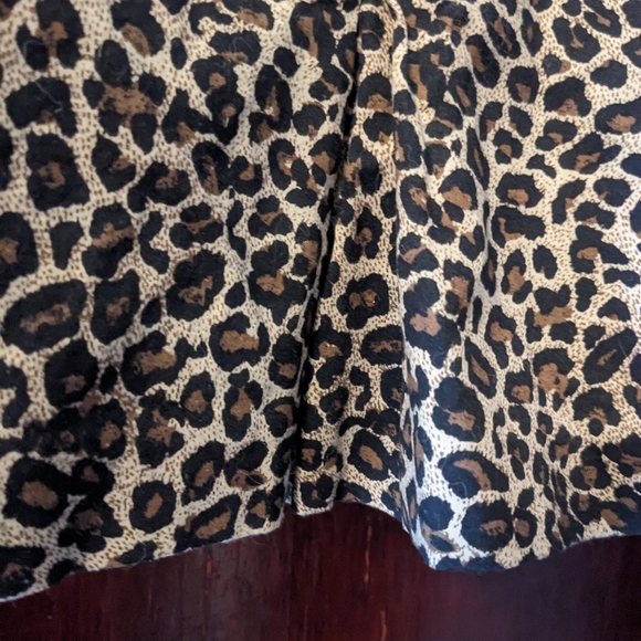 Chico's Size 3 or 16-18 Leopard skirt - Picture 2 of 5